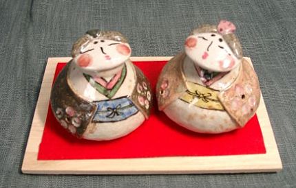 陶器雛人形・お香入れ・夫婦雛